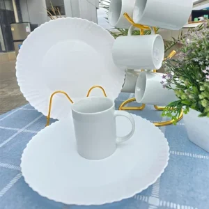 Classic Ceramic Dinner Set (12 Piece)